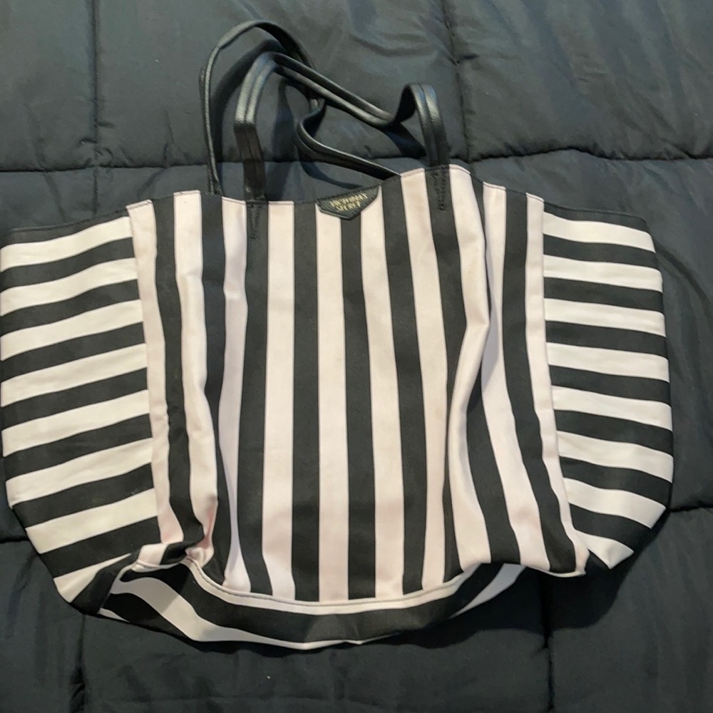 Victoria’s Secret signature tote